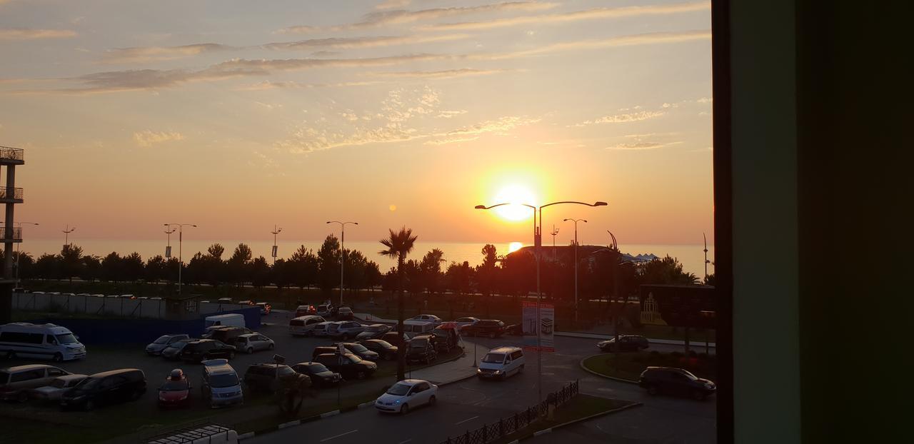 Apartment Rustaveli 59 باتومي المظهر الخارجي الصورة